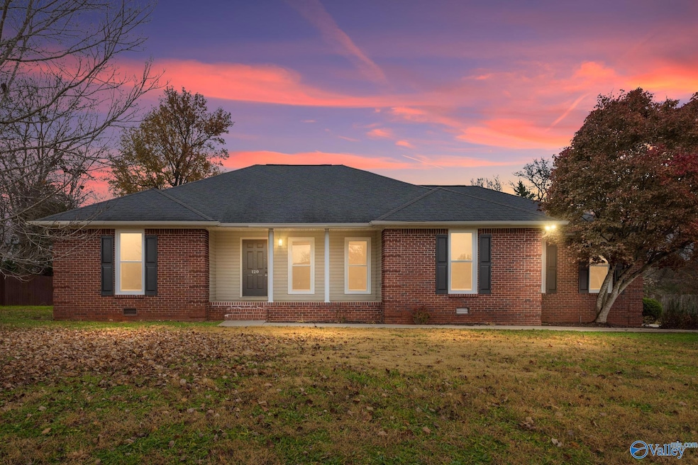 120 Singletree Dr, Hazel Green, AL 35750 - photo 1