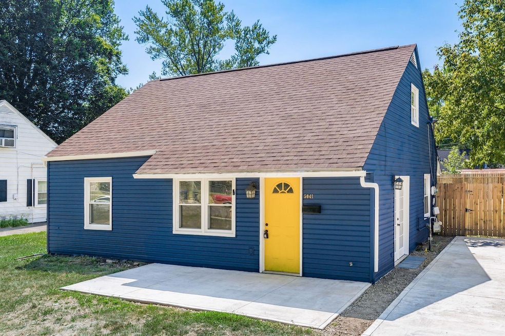 5041 Dimson Dr N, Columbus, OH 43213 - photo 1