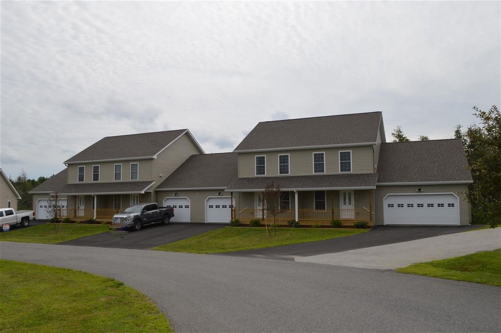 24 Fecteau Cir unit 19, Barre, VT 05641 - photo 1