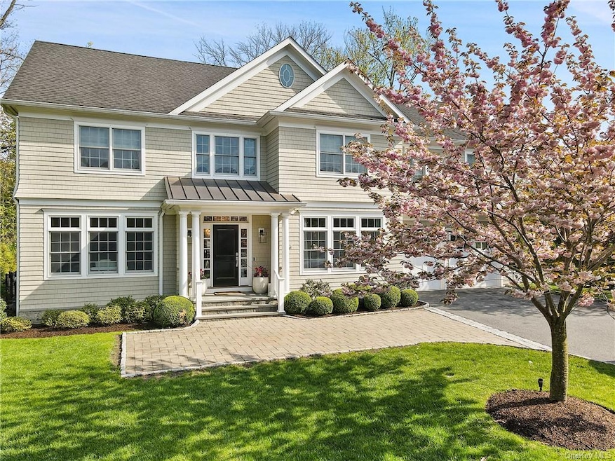 121 Old Post Rd, Rye, NY 10580 - photo 1