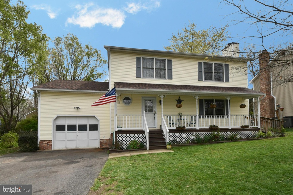 10713 Maple Ridge Dr, Spotsylvania, VA 22553 - photo 1