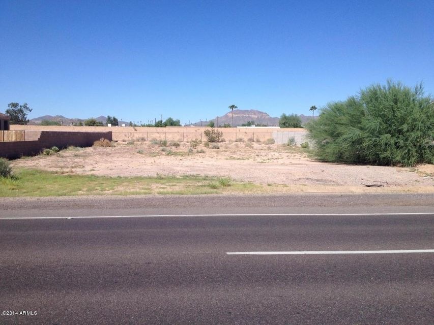 Broadway Lot Photo