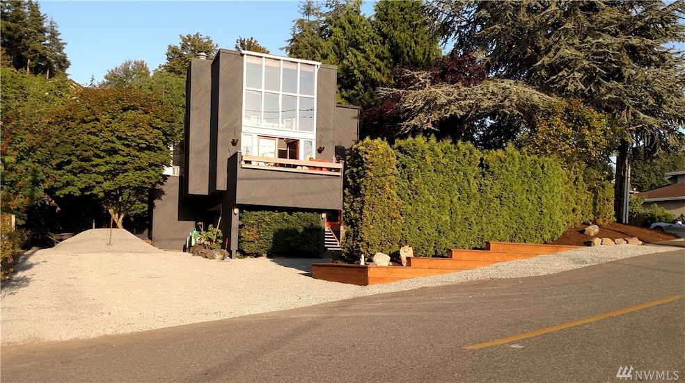 1400 Olympic Ave, Edmonds, WA 98020 - photo 1