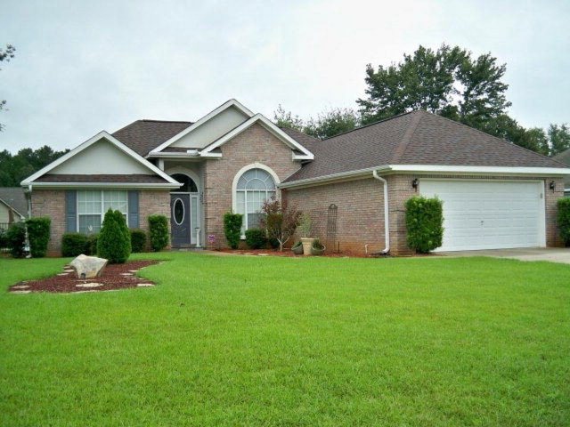 203 Belton Dr, Dothan, AL 36305 - photo 1