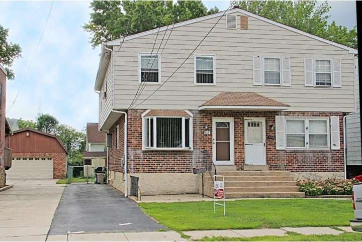 604 Lafayette Ave, Darby, PA 19023 - photo 1