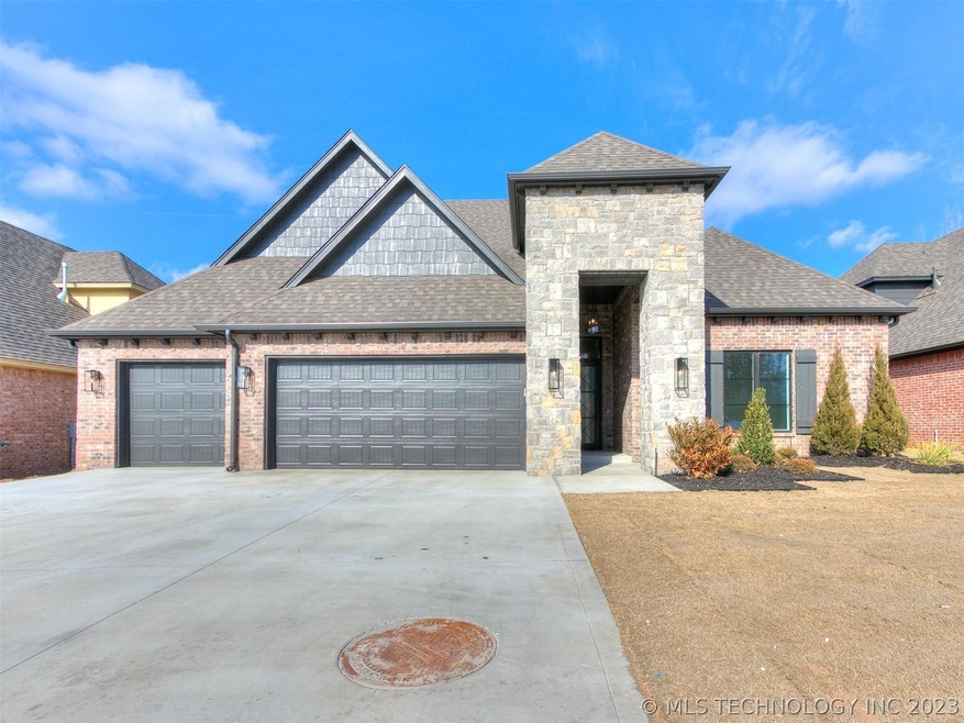 4020 W Albuquerque St, Broken Arrow, OK 74011 - photo 1