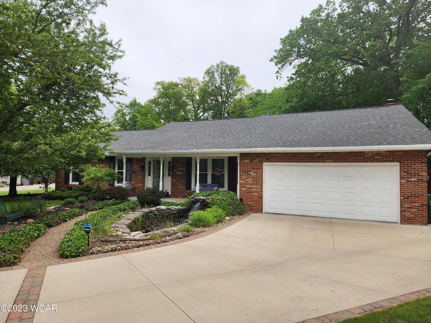 2507 Debbie Dr, Lima, OH 45807 - photo 1