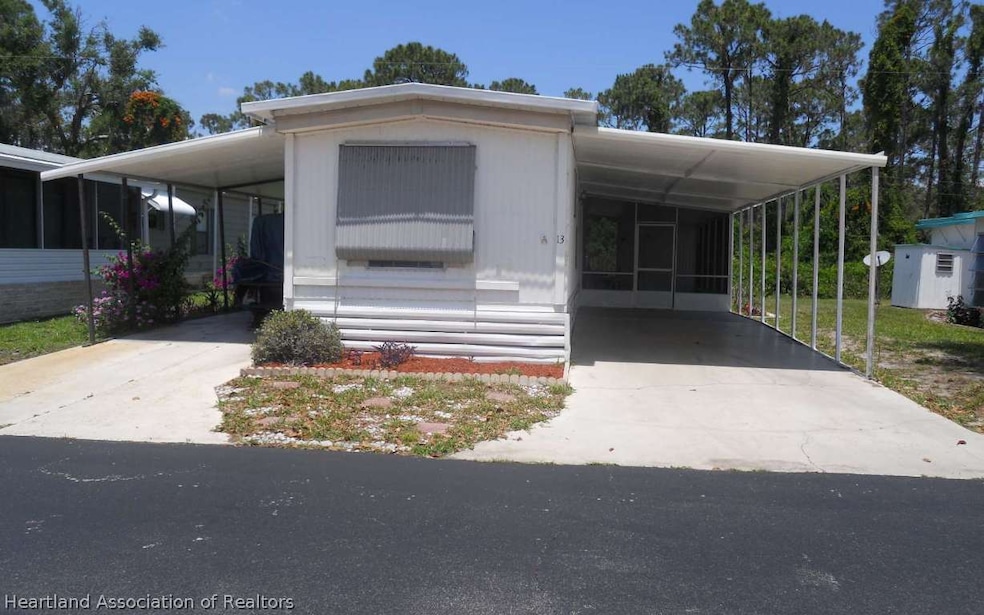 13 Pine Aire Cir, Lake Placid, FL 33852 - photo 1