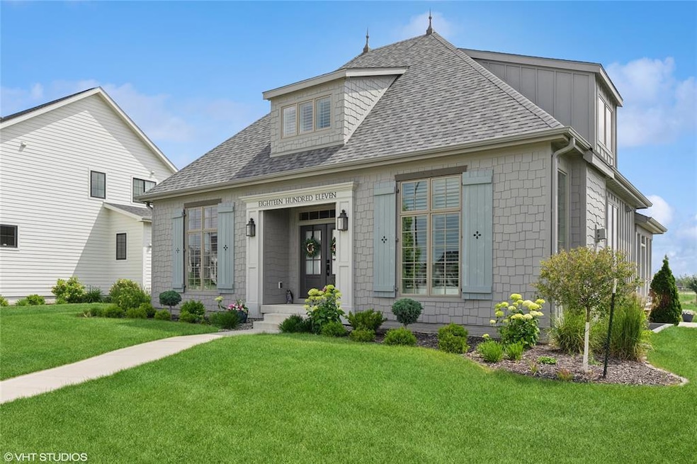 1811 SW Oak St. - European Elegance in Moden Construction