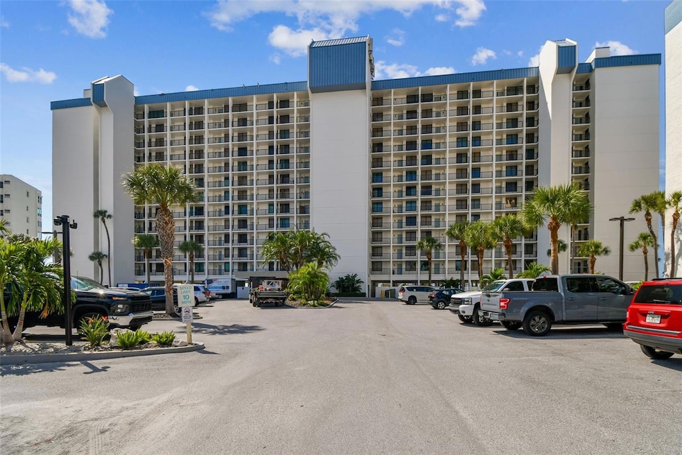 Envoy Point unit 305, Saint Pete Beach, FL 33706 - photo 1