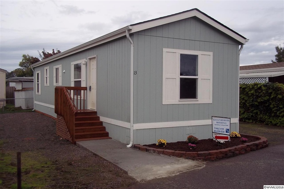 1732 Pine # 13 St unit 13, Silverton, OR 97381 - photo 1