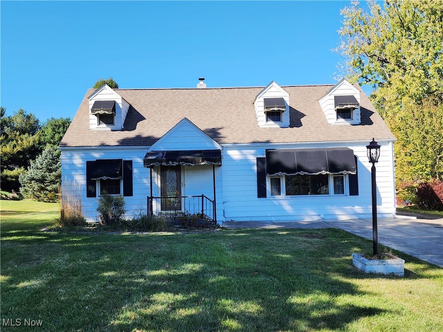 5838 Poland Struthers Rd, Youngstown, OH 44514 - photo 1