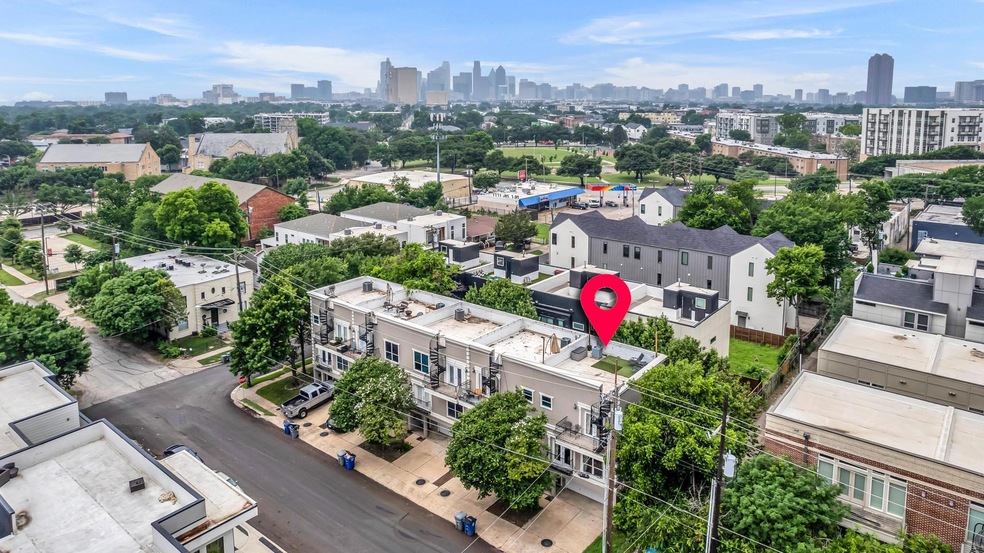 5617 Bryan Pkwy unit 5, Dallas, TX 75206 - photo 1