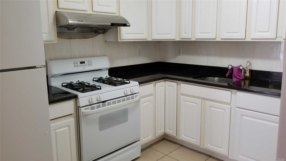 43-17 Union St unit 2F, Flushing, NY 11355 - photo 1