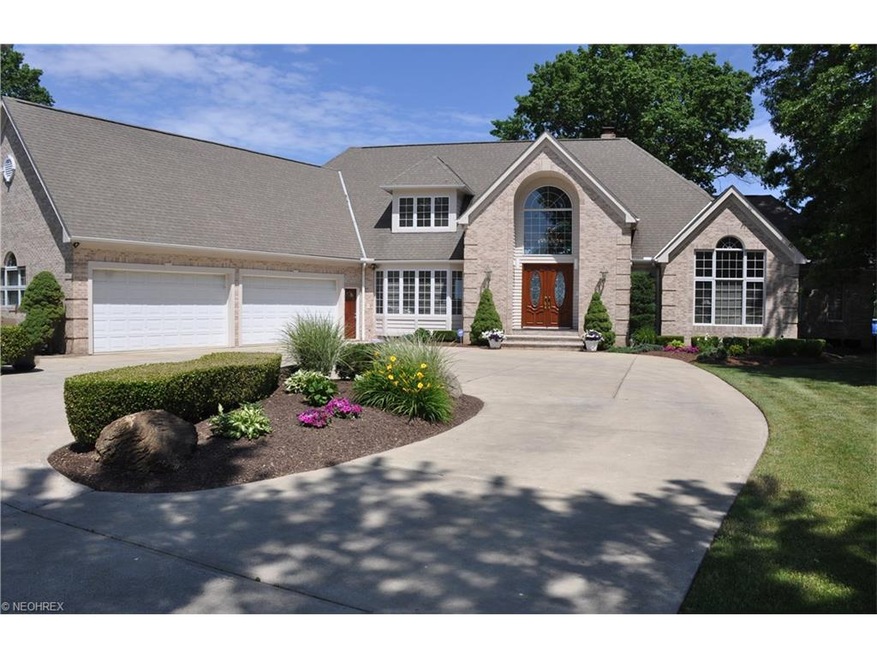 33782 Lake Rd, Avon Lake, OH 44012 - photo 1