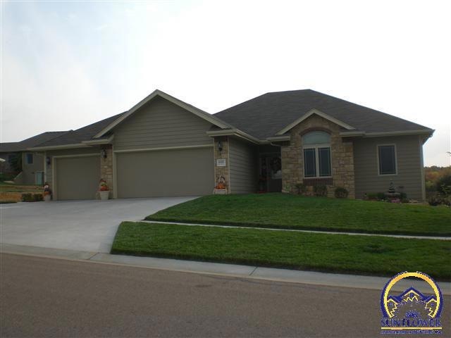 6305 SW 47th Ct, Topeka, KS 66610 - photo 1