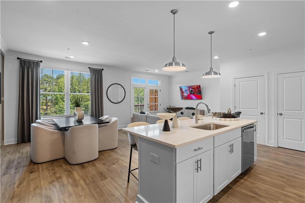 550 Sawnee Village Blvd unit D73, Cumming, GA 30040 - photo 1