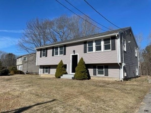 846 Plymouth St, Middleboro, MA 02346 - photo 1