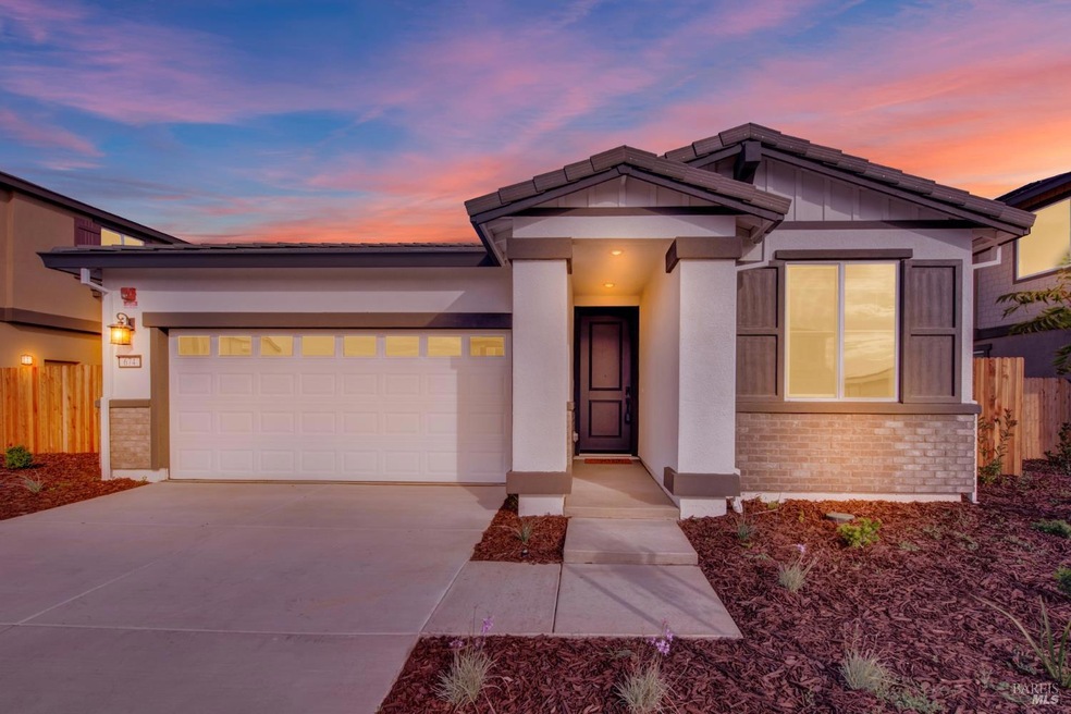 674 Shefford Dr, Vacaville, CA 95687 - photo 1