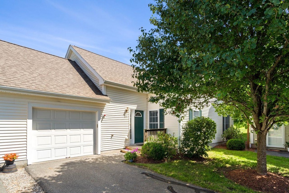 9 Cascade Cir, Merrimack, NH 03054 - photo 1