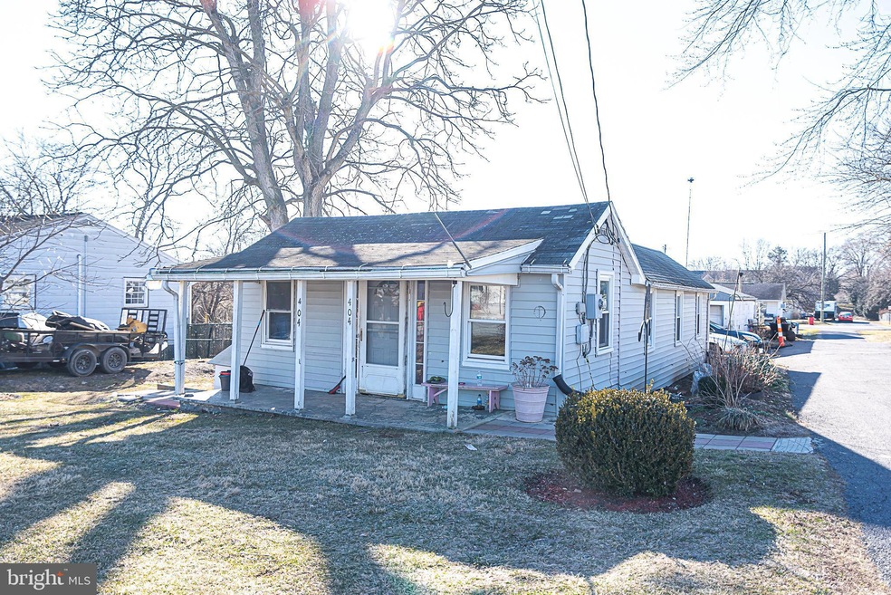 404 E 7th Ave, Ranson, WV 25438 - photo 1