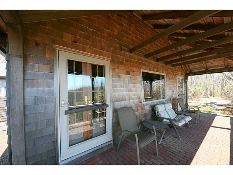 1965 Comd Oliver Hazard Perry Hwy, South Kingstown, RI 02879 - photo 1