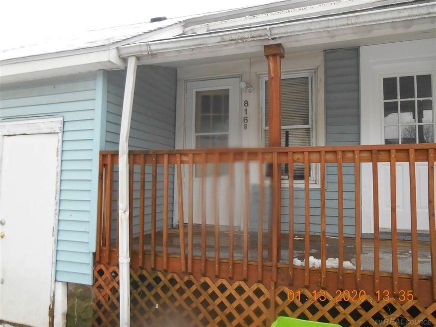 816 15th St unit B, Port Huron, MI 48060 - photo 1