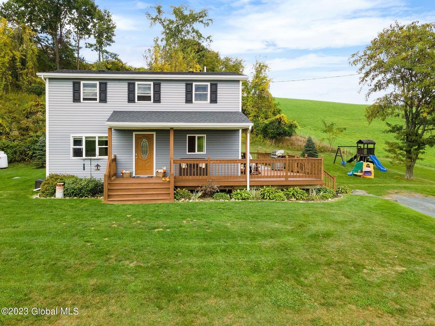 1-web-or-mls-236MenemshaLn_59