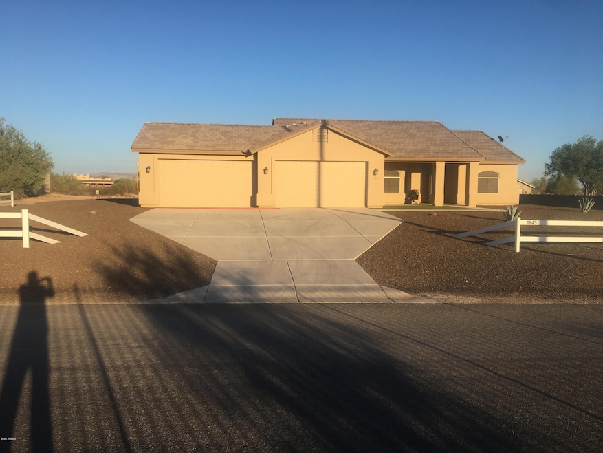 1645 N 103rd St, Mesa, AZ 85207 - photo 1