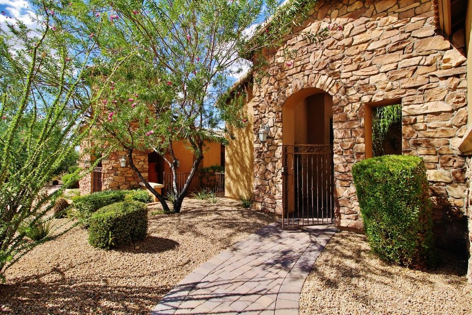 STONE FRONT