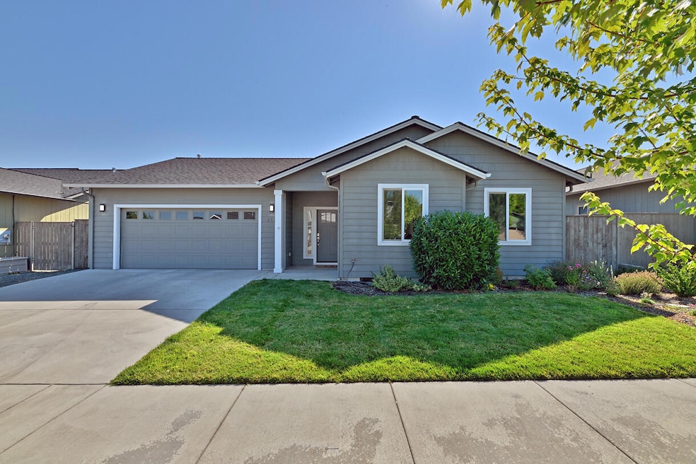 Sold $440,000 • Co-Listing Agent