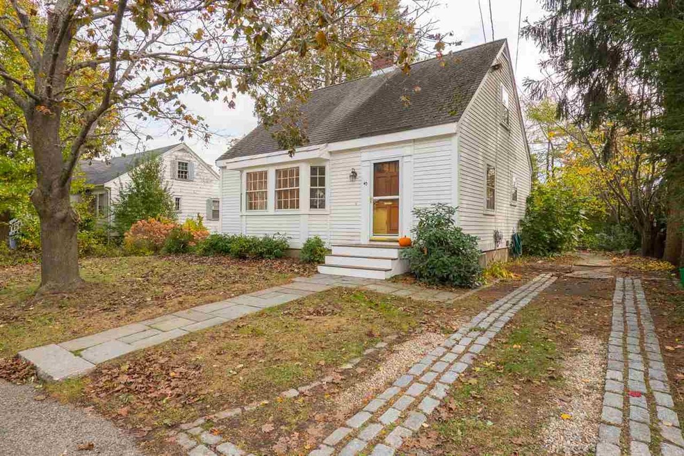 40 Brackett Rd, Portsmouth, NH 03801 - photo 1