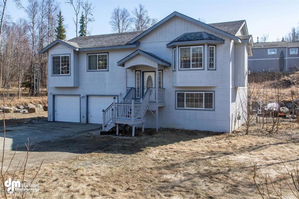 01-Exterior_DMD_4931