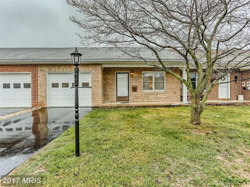 18008 Par Three Dr, Hagerstown, MD 21740 - photo 1