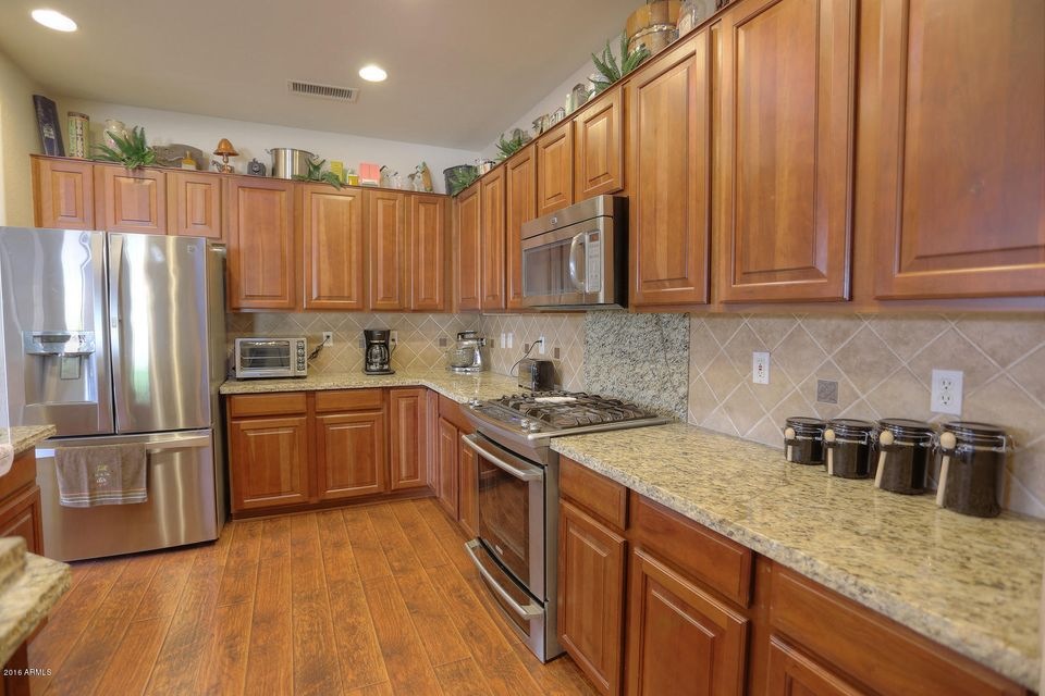 10404 E Juanita Ave unit II, Mesa, AZ 85209 - photo 1