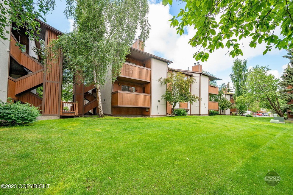 1-web-or-mls-7311 Huntsman #22F-36