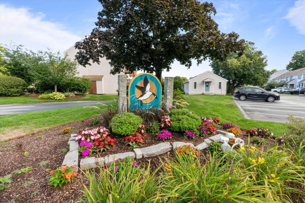 205 Circle Rd unit E5, Manchester, NH 03103 - photo 1