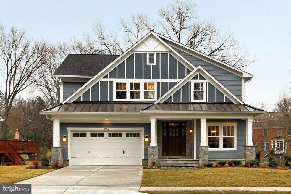 1006 Hillcrest Dr SW, Vienna, VA 22180 - photo 1