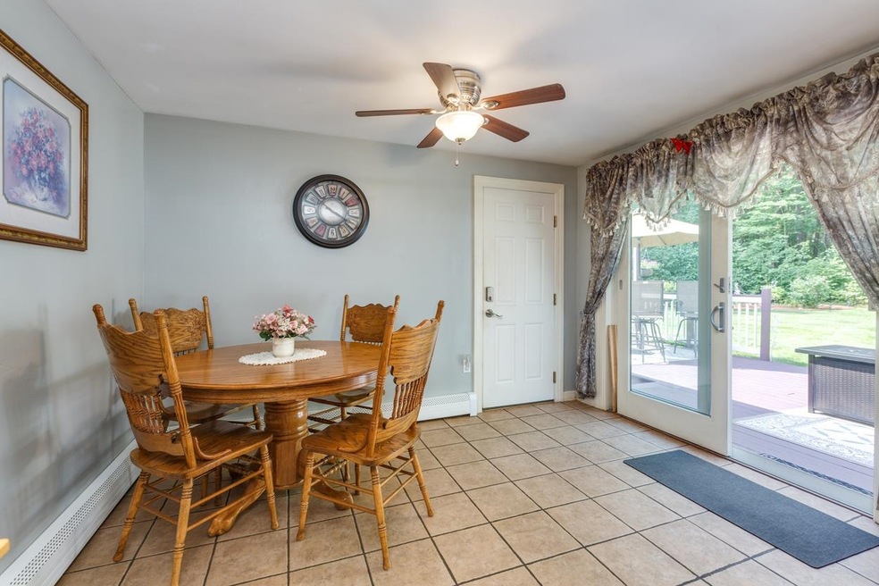 24 Berkley St, MerriMacK, NH 03054 - photo 1