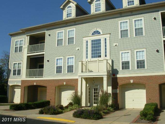 11310 W Brook Mill Ln unit 201, Fairfax, VA 22030 - photo 1