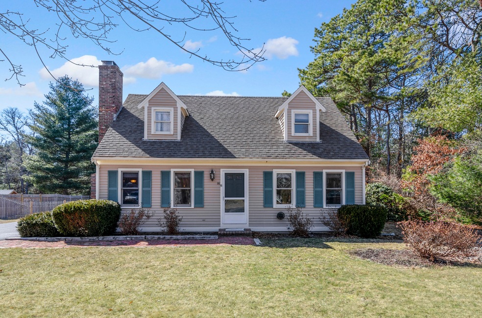 16 Victoria Cir, Mashpee, MA 02649 - photo 1