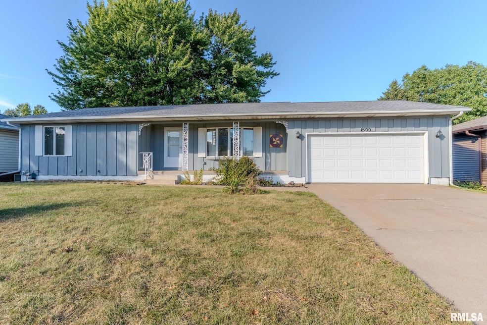 For Sale $260,000 • Co-Listing Agent