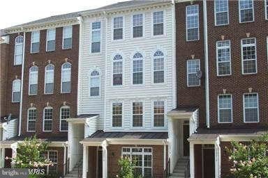 12214 Open View Ln, Upper Marlboro, MD 20774 - photo 1