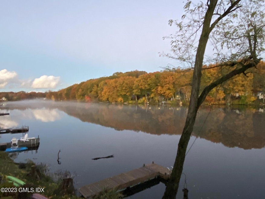 213 River Road Extension unit 1, Cos Cob, CT 06807 - photo 1