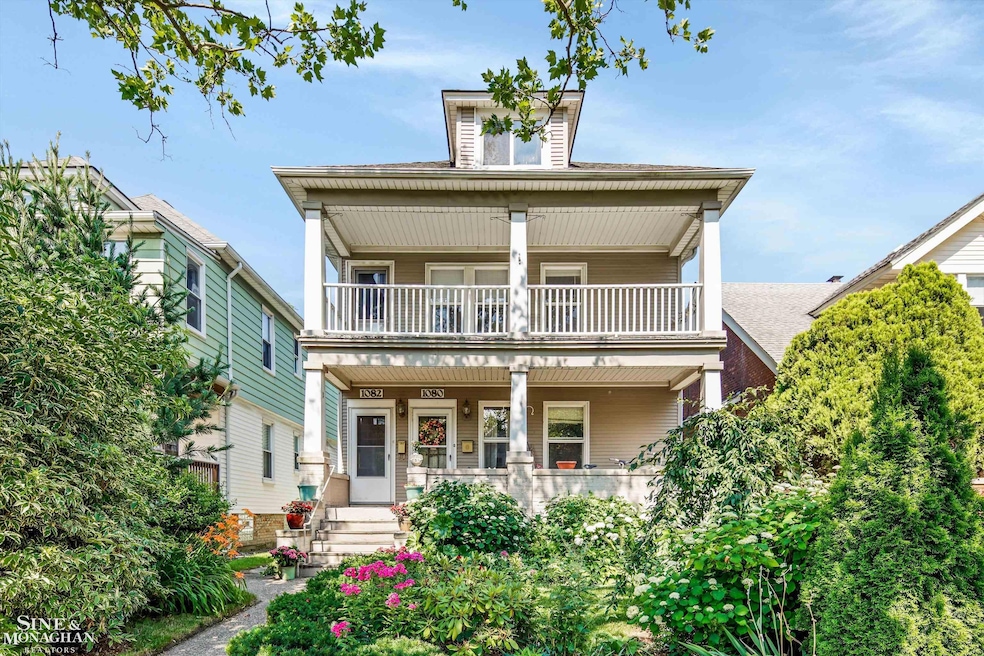 1082 Maryland St, Grosse Pointe Park, MI 48230 - photo 1