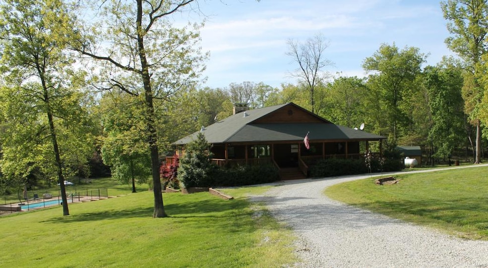 4137 E Linda Ln, Robertsville, MO 63072 - photo 1