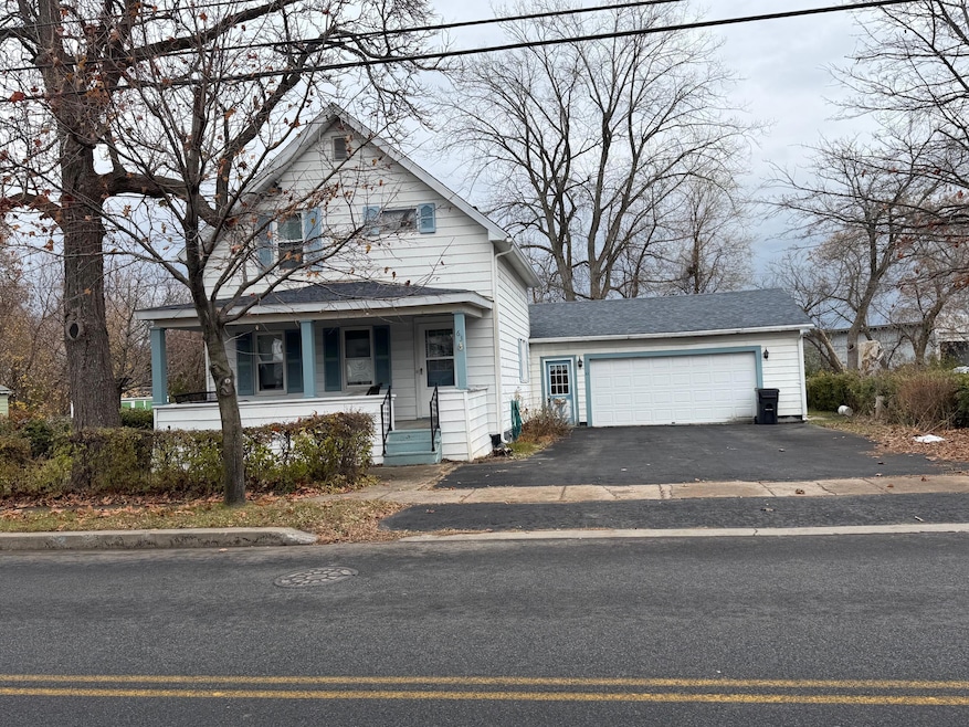63 S So Peru St St, Plattsburgh, NY 12901 - photo 1