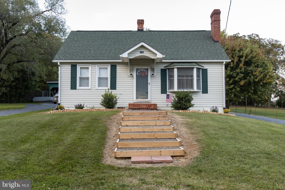 3296 John Marshall Hwy, Strasburg, VA 22657 - photo 1