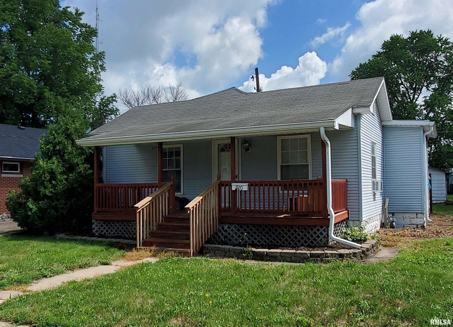 920 Broadway St, Lincoln, IL 62656 - photo 1