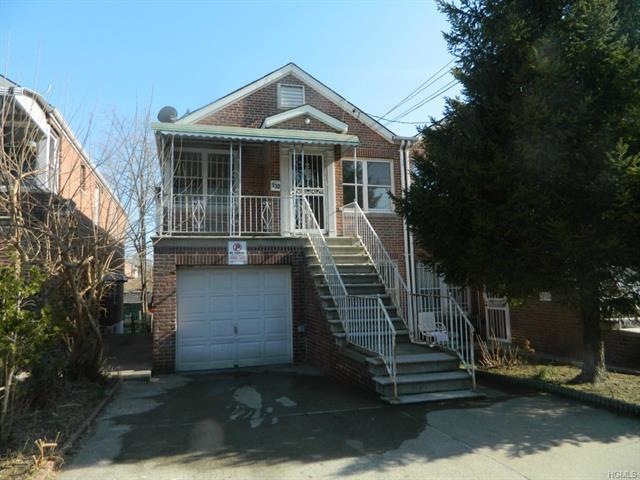 930 Neill Ave, Bronx, NY 10462 - photo 1